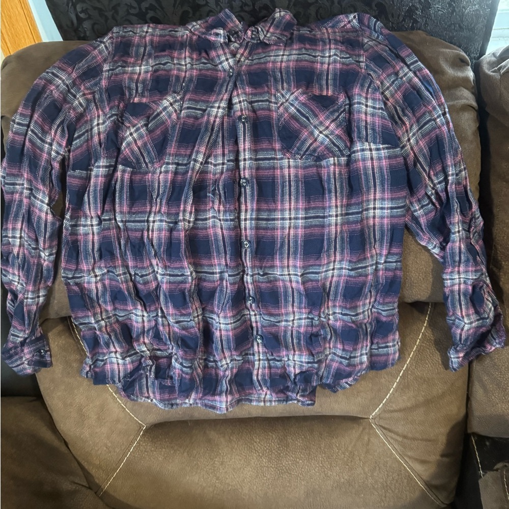American Eagle Button Up Shirt